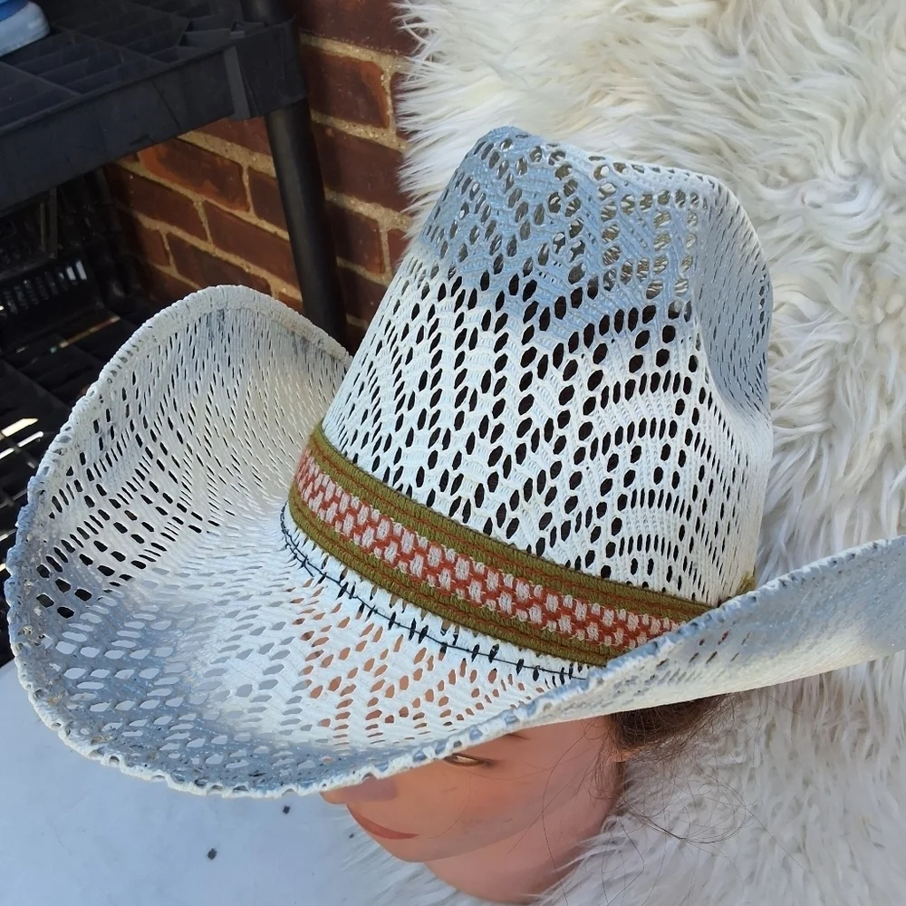 Vintage sturdy hat